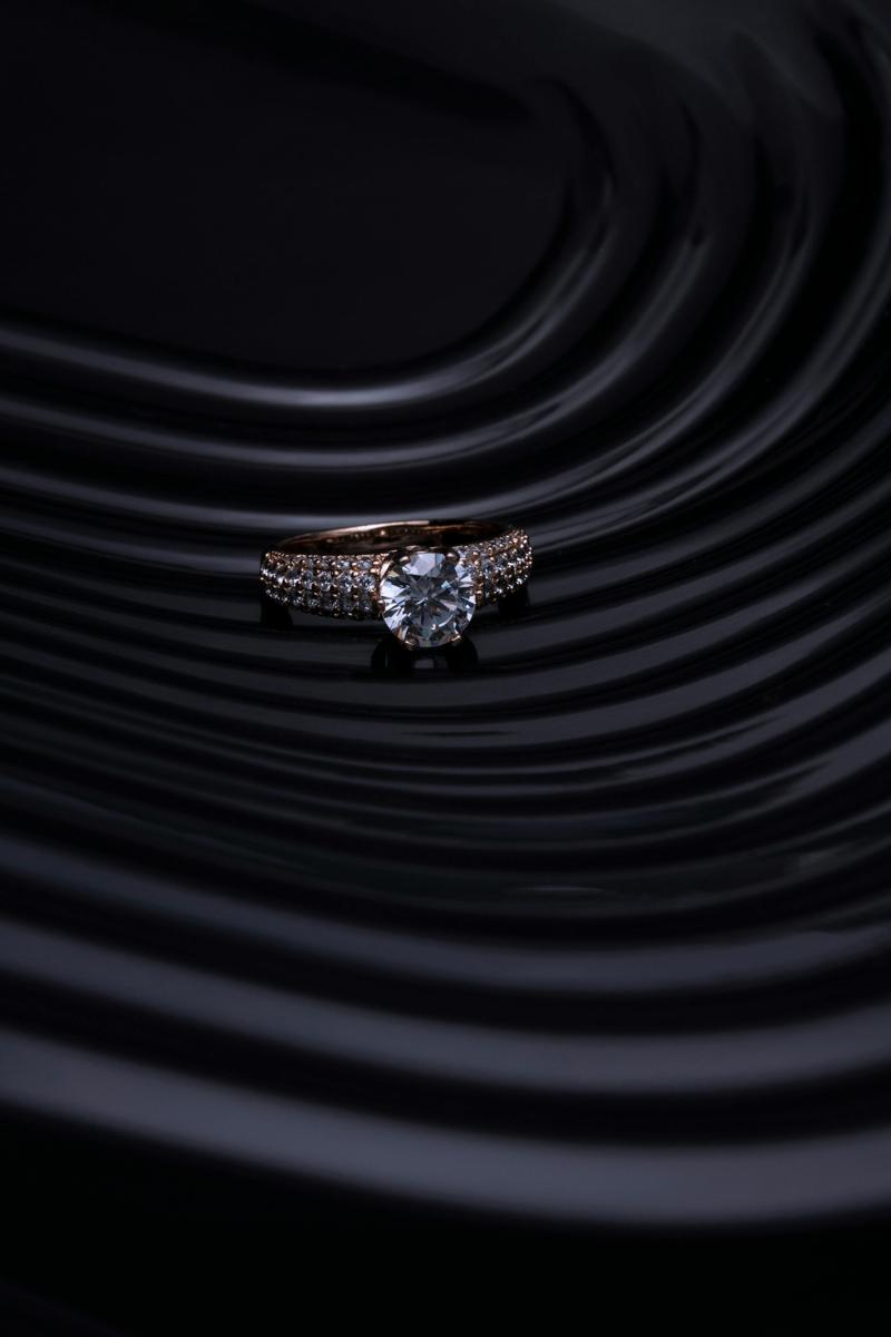 Gold jewelry-2b81042e121a4a61840af2ac91343674.jpg Gold jewelry