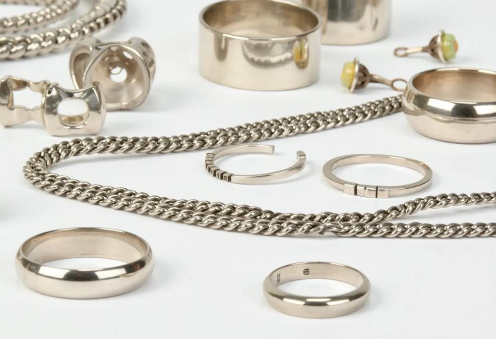 Silver jewelry-69568c3c685047c386dff5f7a8114365.jpg Silver jewelry