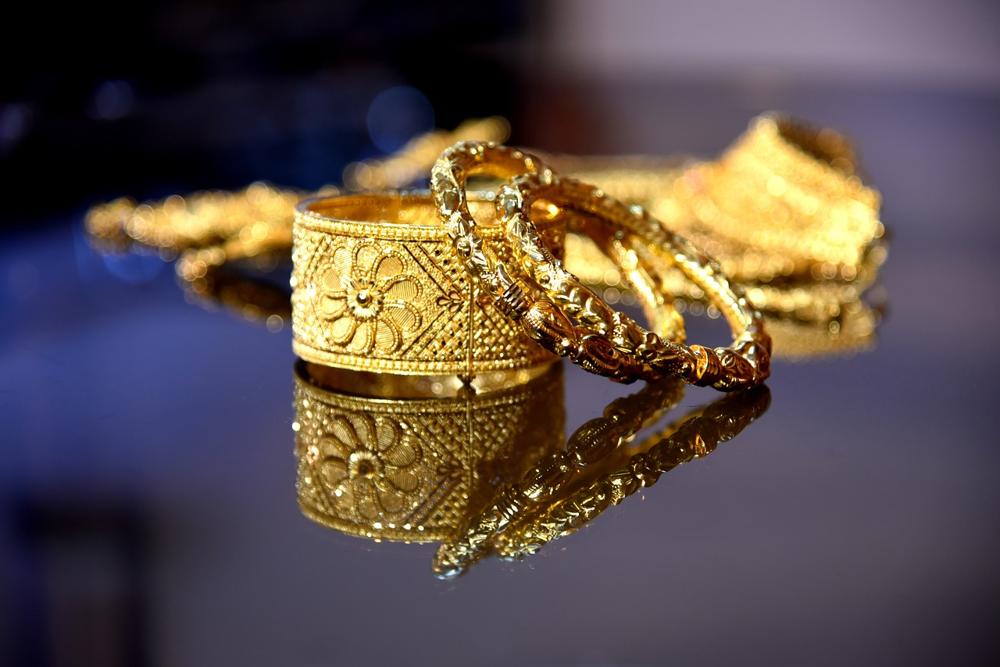 gold jewelry