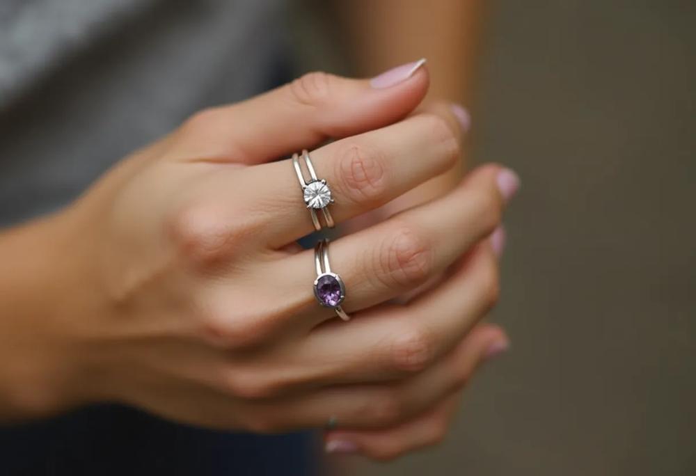 ring finger